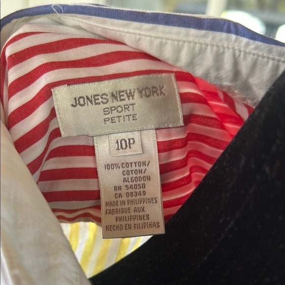 Jones New York tunic length Button Down Shirt with Asymmetrical Color E - Picture 11 of 11